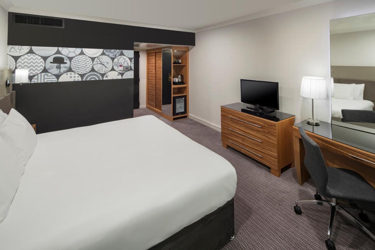 Crowne Plaza Nottingham By Ihg Hotel Exterior photo