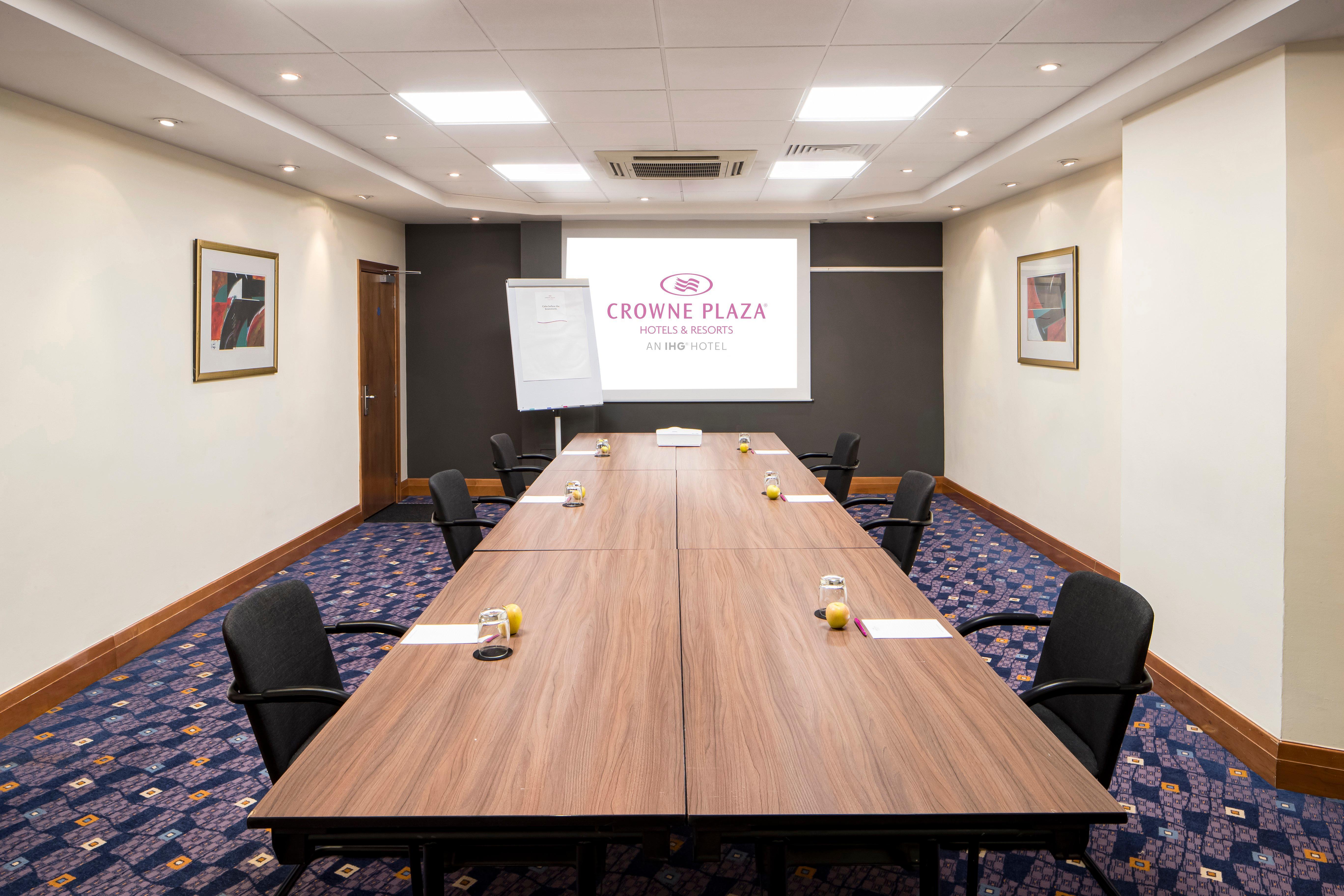 Crowne Plaza Nottingham By Ihg Hotel Exterior photo